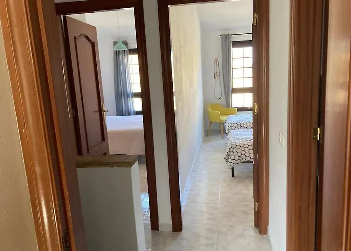 Pool House Mencey Hébergement de vacances *